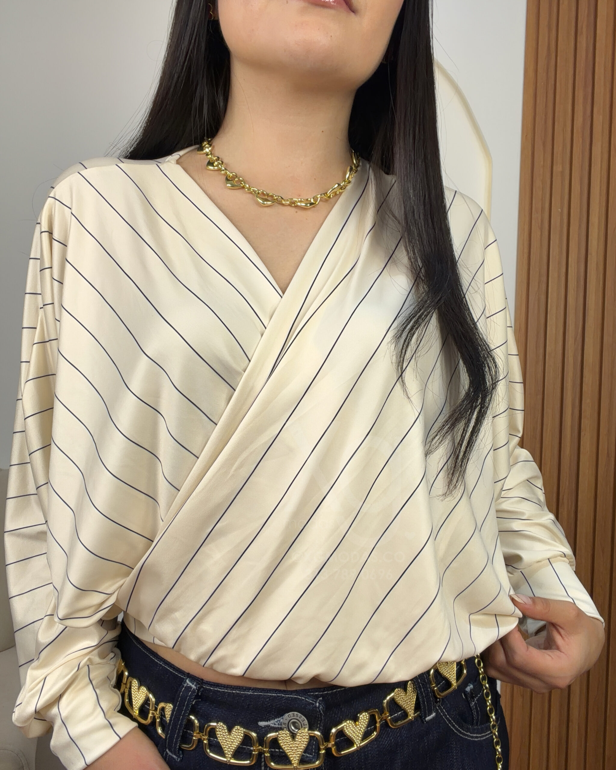 Blusa cruzada - Image 3
