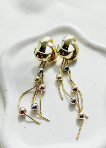 Aretes colgantes Trilogy Knot