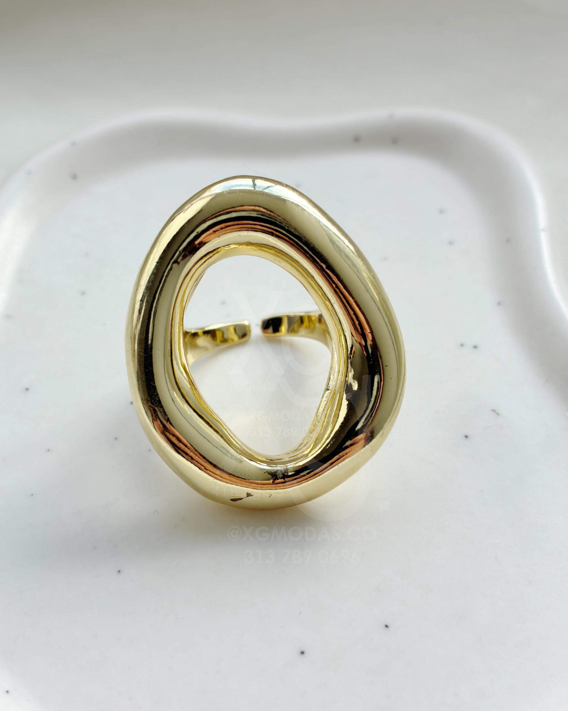 Anillo Liquid Oval