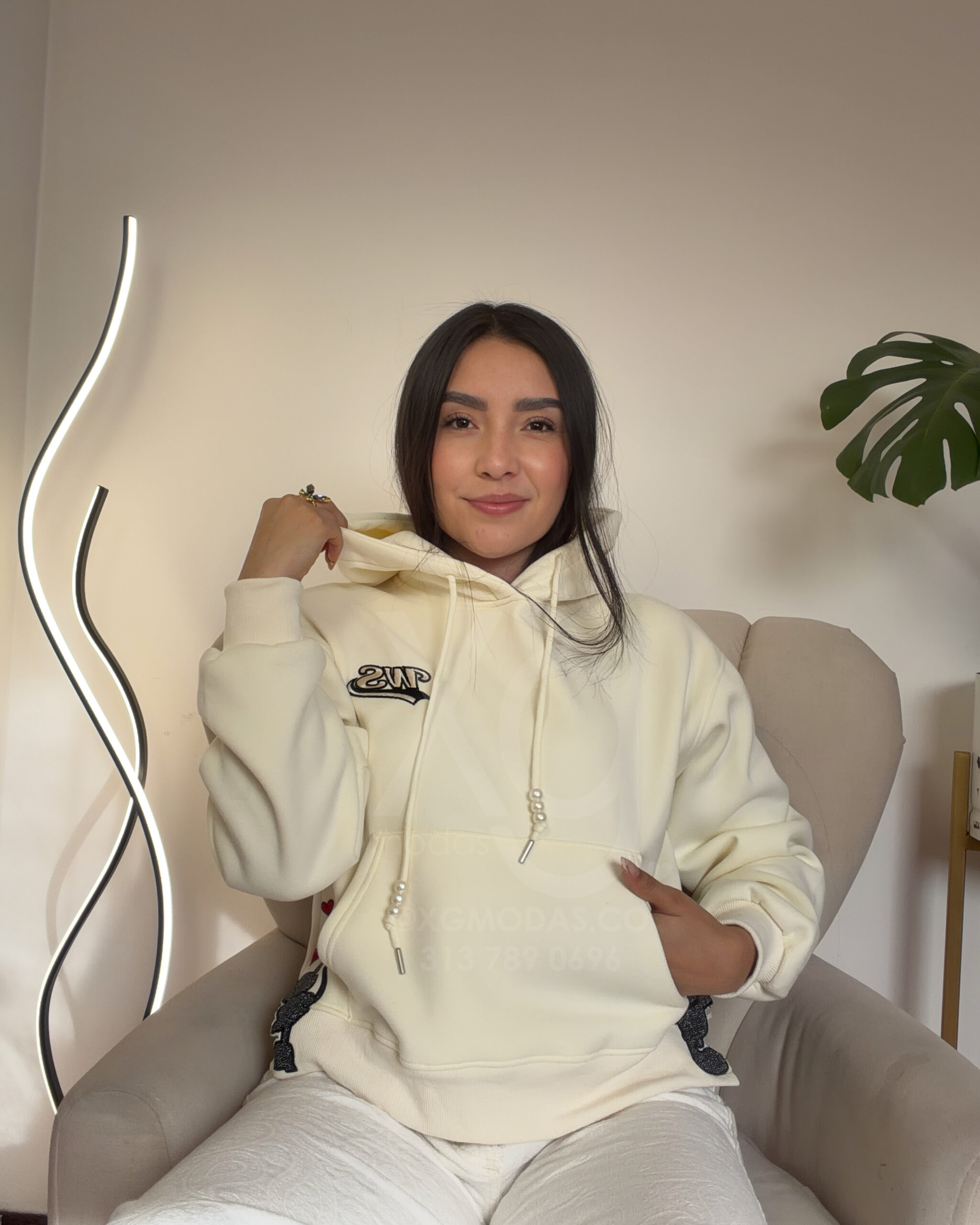 Hoddie Love - Image 4