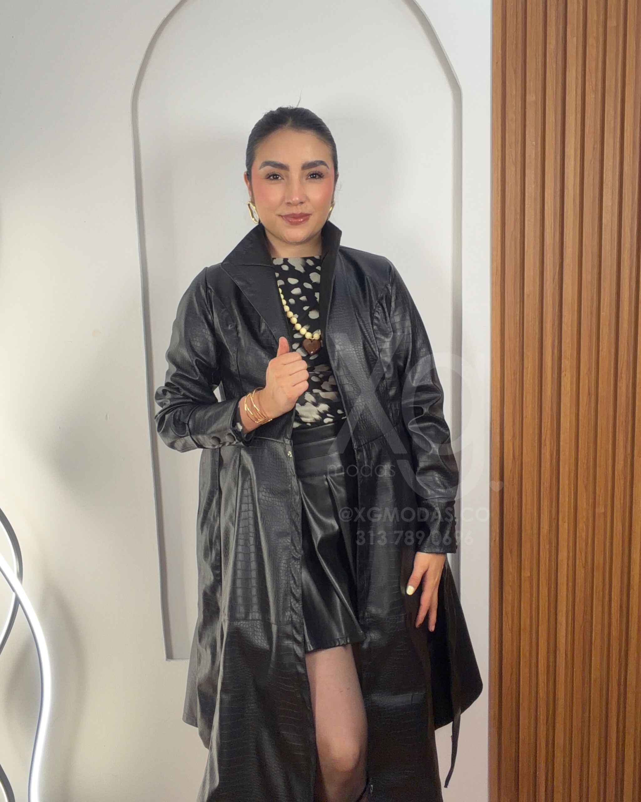Gabardina Croco Black - Image 6