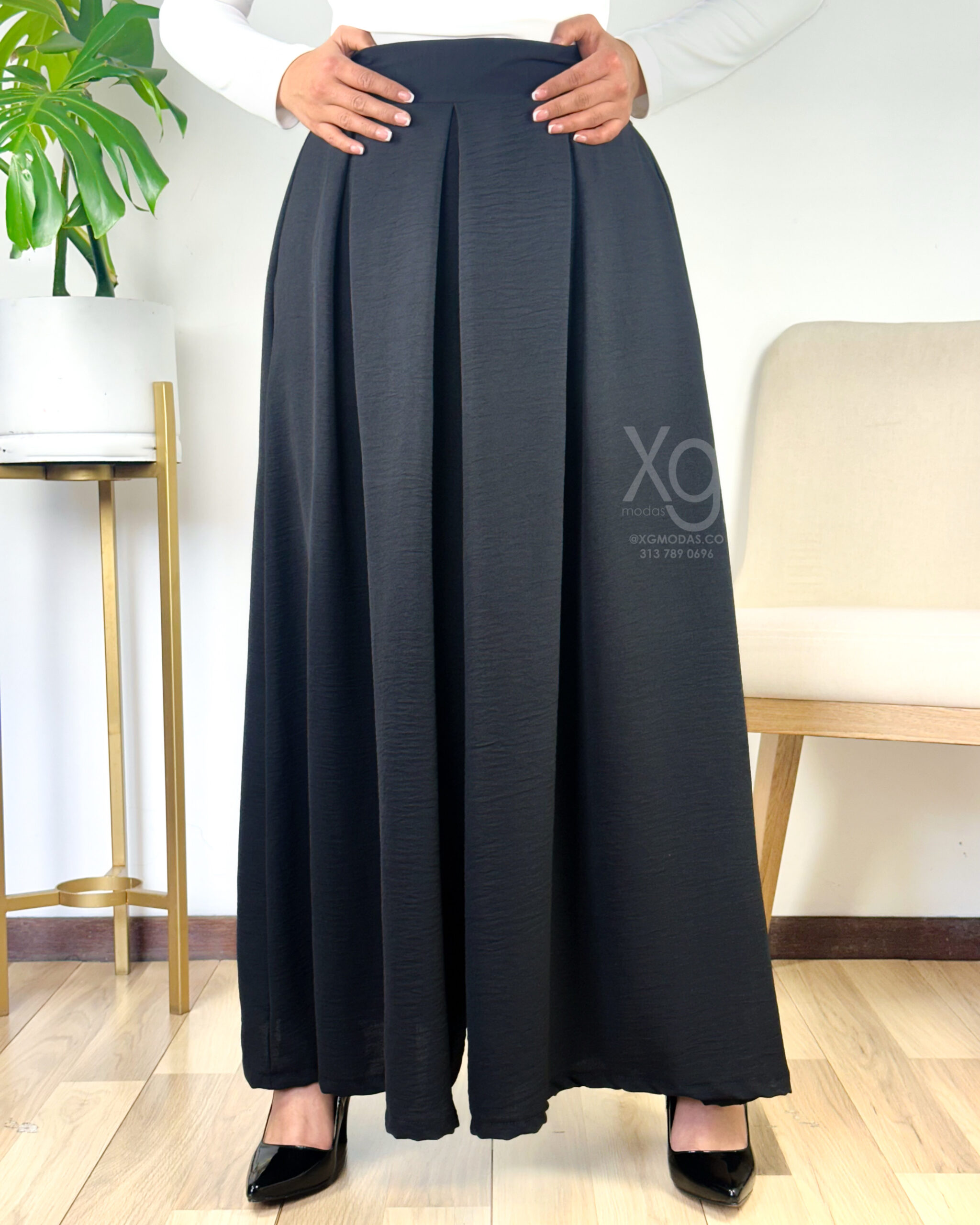 Pantalón Falda - Image 5