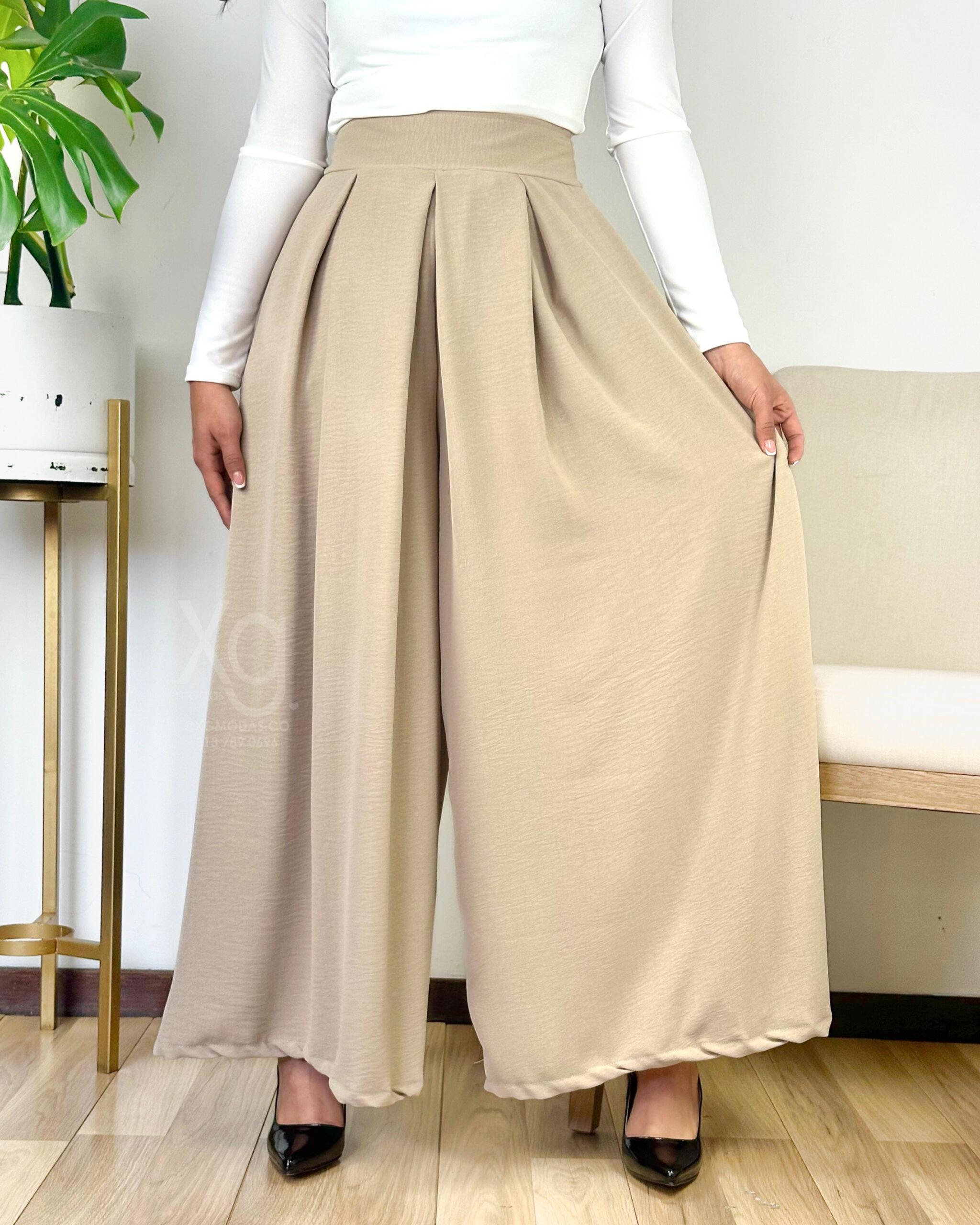 Pantalón Falda - Image 10